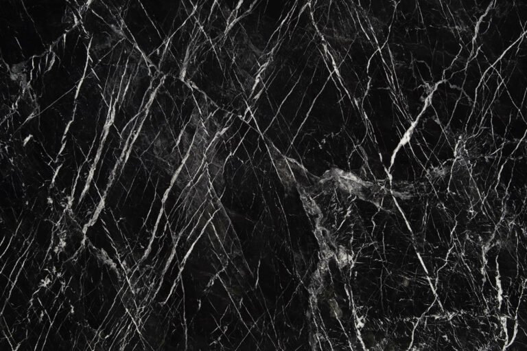 Мрамор Black Marquina
