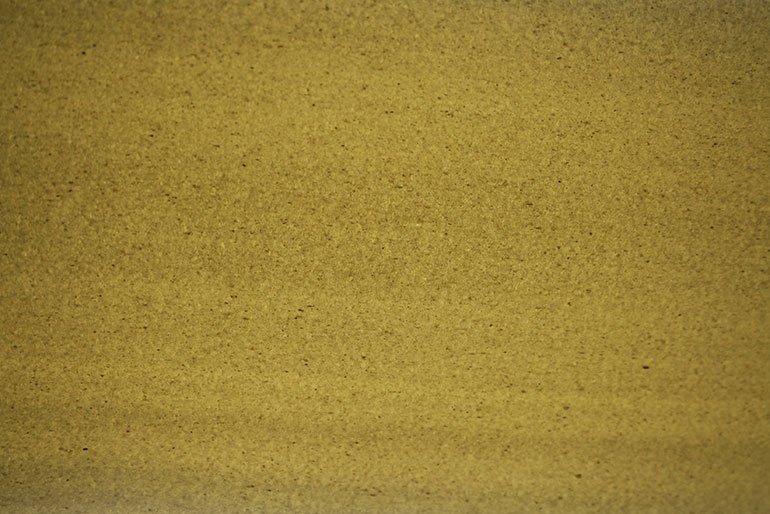 Грязно желтый цвет