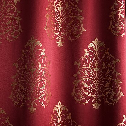 Шторы бордовые с золотом