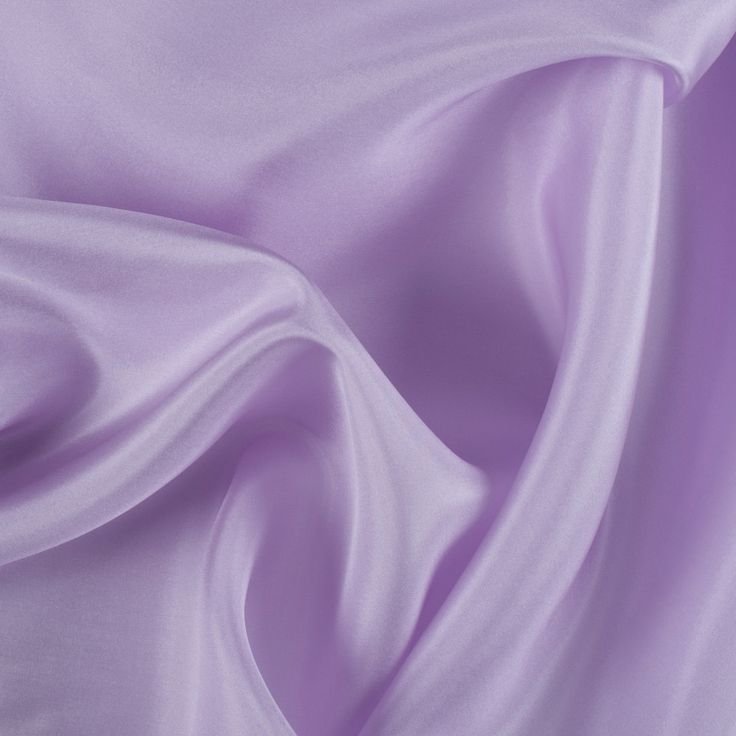 Фиолетовая ткань