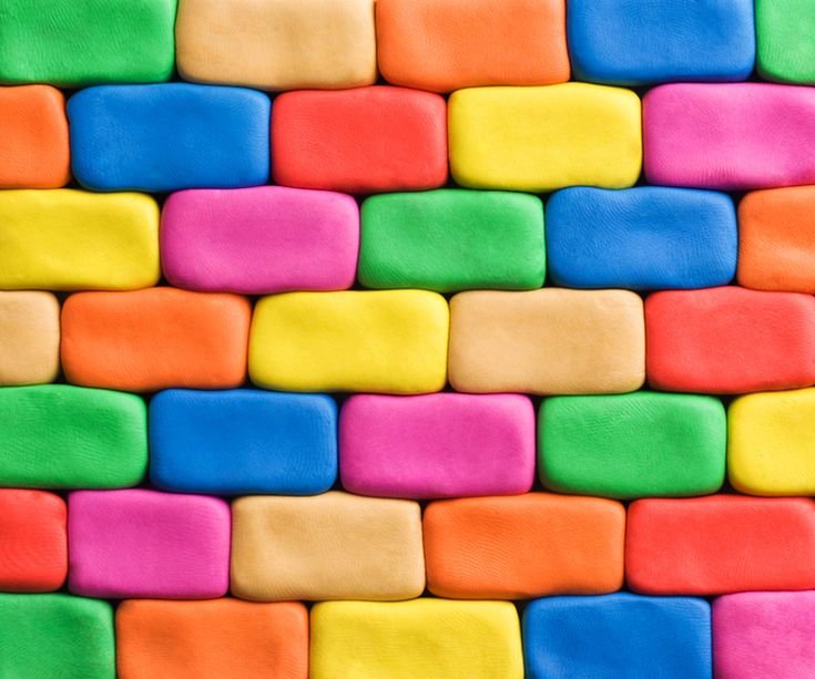 Разноцветный пластилин