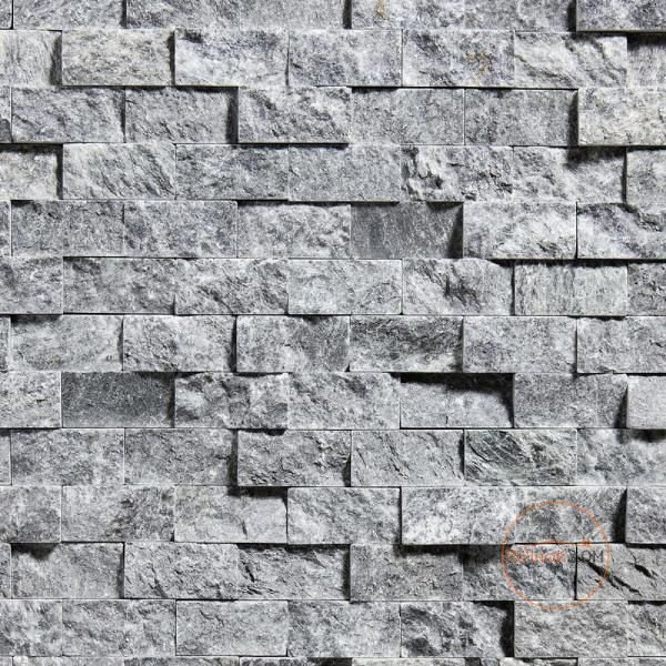 рваный камень талькохлорит