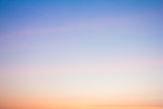 Нейтральный фон