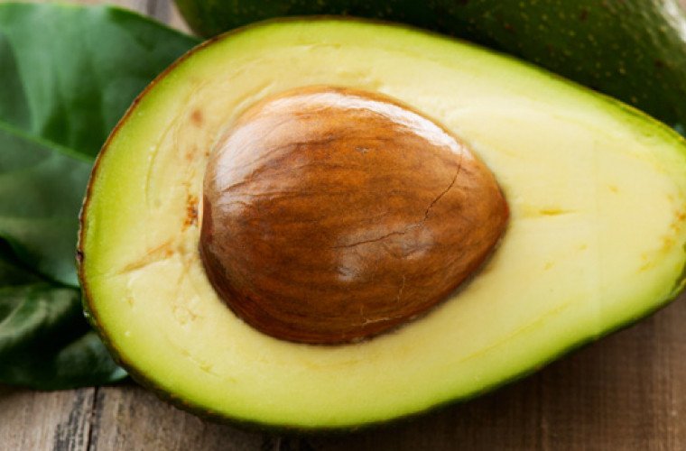 Авокадо 3 косточки