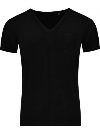 Черная футболка