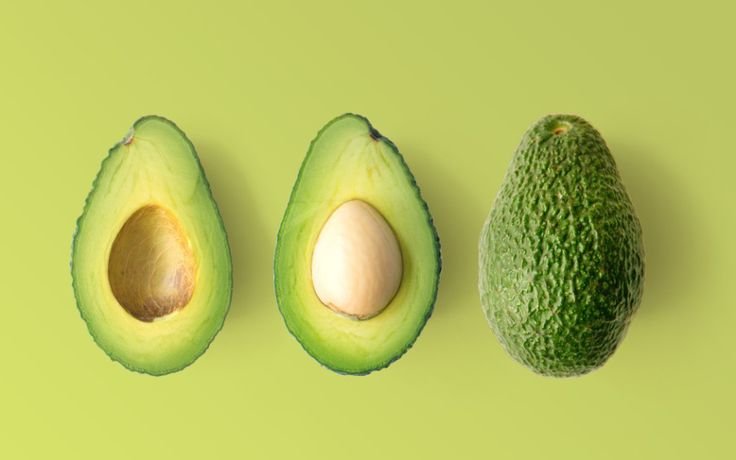 Аллигаторова груша авокадо
