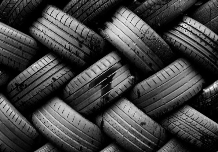 Покрышка автомобильная