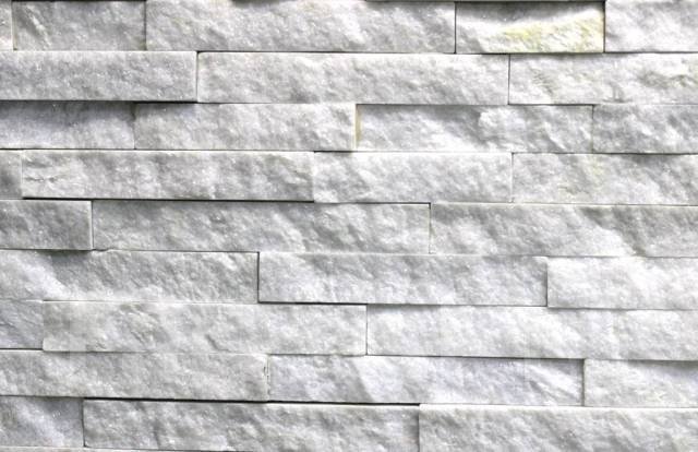 Панель декоративная "кварцит" белый (0,98х0,50м)