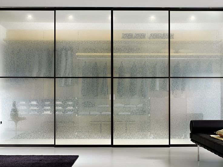 Стеклянные двери купе