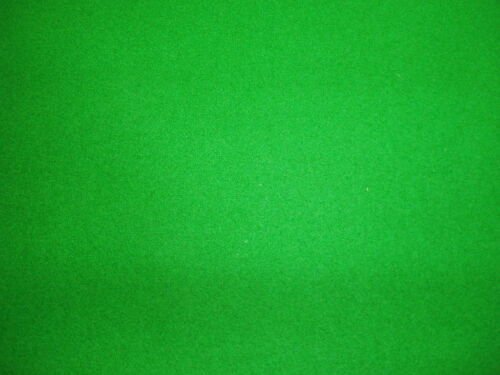 Зеленая ткань