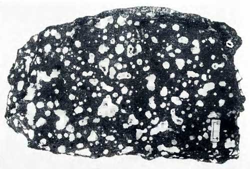 Мандельштейн камень