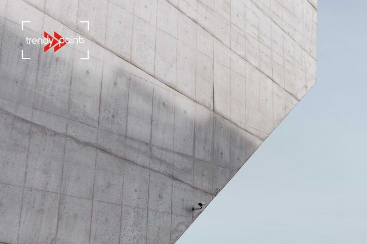 Стена бетон