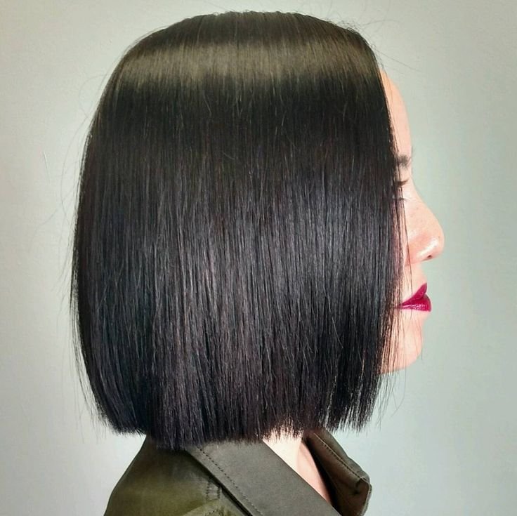 Каре Блант Боб 2020