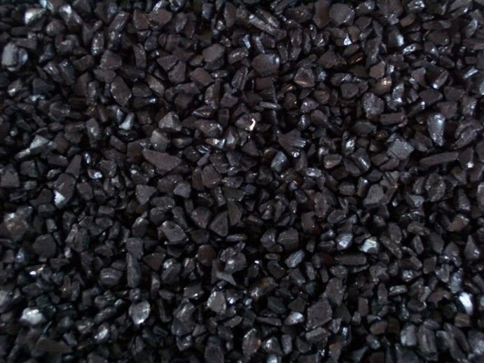 Черный щебень м600