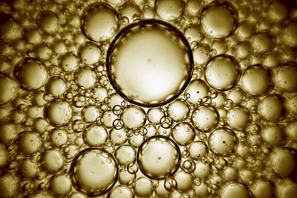 Эмульсия под микроскопом