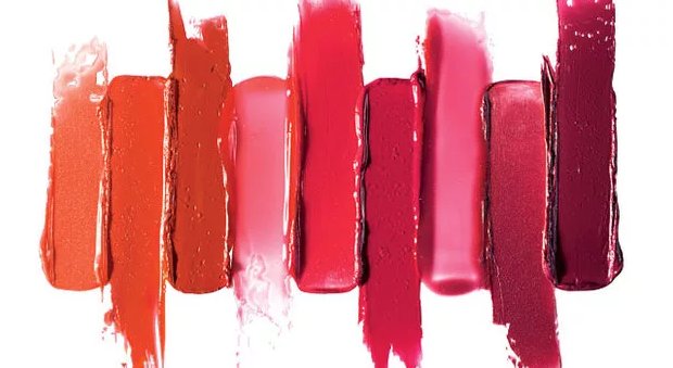 Мазок помады