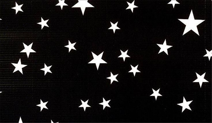 Белая звезда на черном фоне