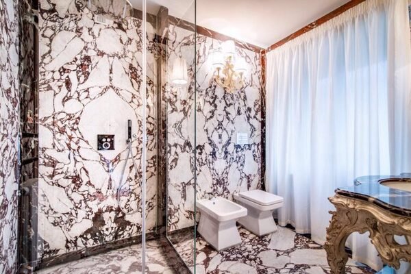 Calacatta Viola Marble