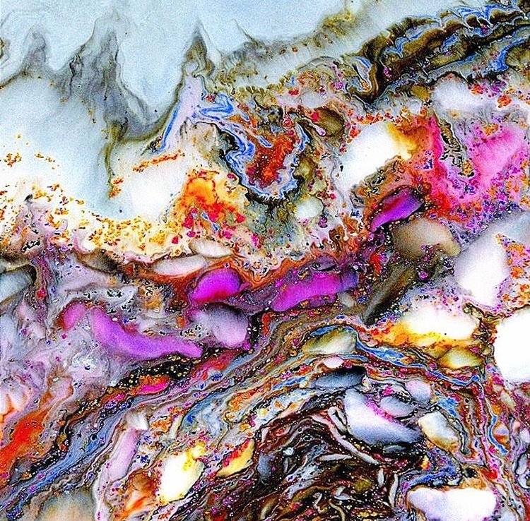 Срезы полудрагоценных камней