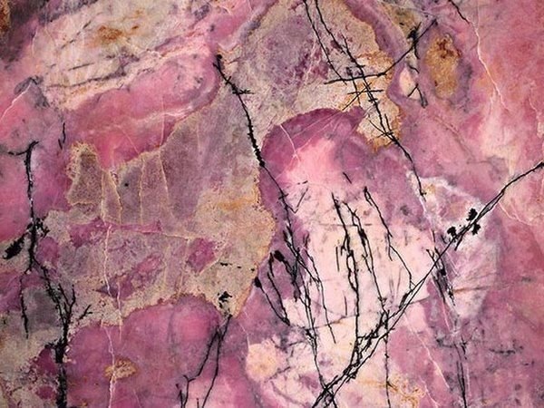 Камни родонит яшма