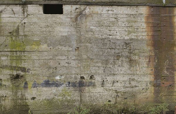 Стена бункера