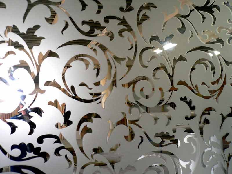 Рисунки на стекле