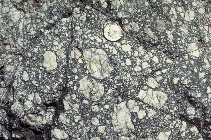 Кимберлит брекчия