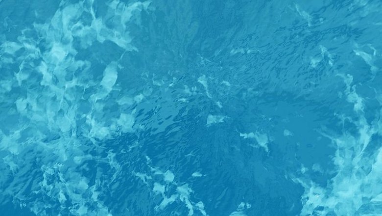 Вода сверху