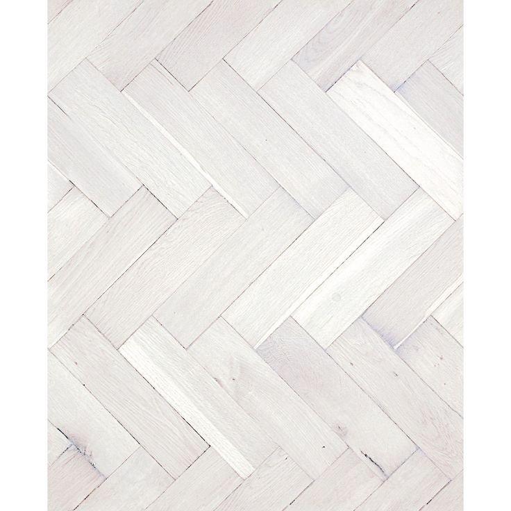 Белый паркет елочкой