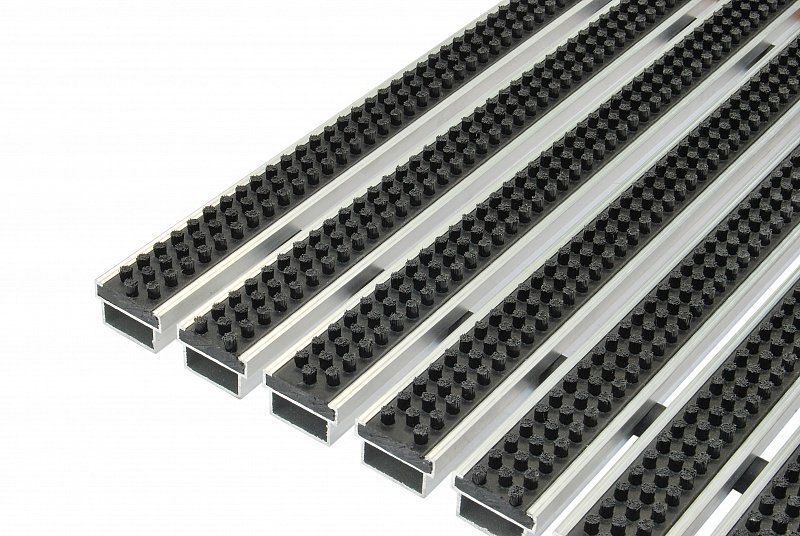 Решетка придверная "Брайт резина" (базовое, МР 7 мм)