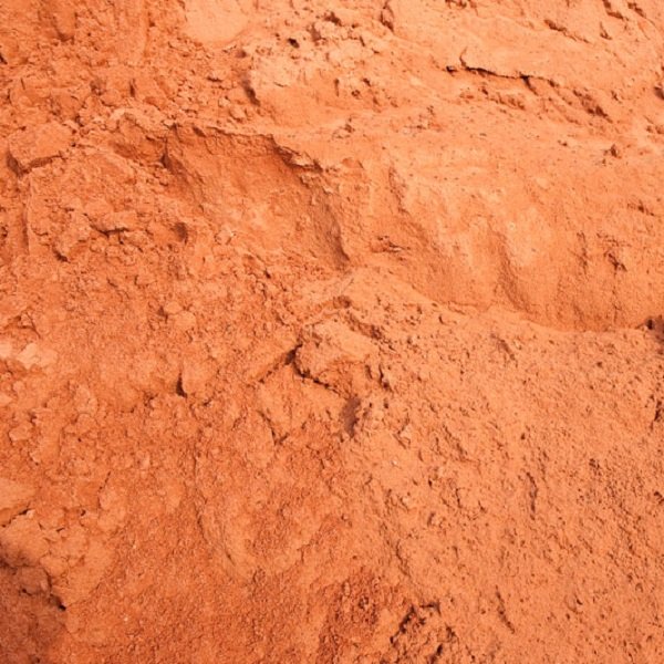 Рыжий песок