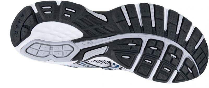 Подошва кроссовка снизу