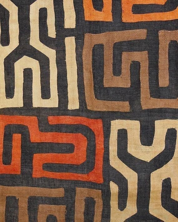 Ткань с этническим орнаментом