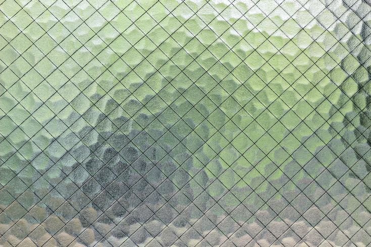 Стекло с рельефом