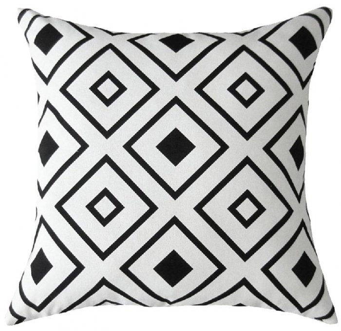 Подушка черно белая