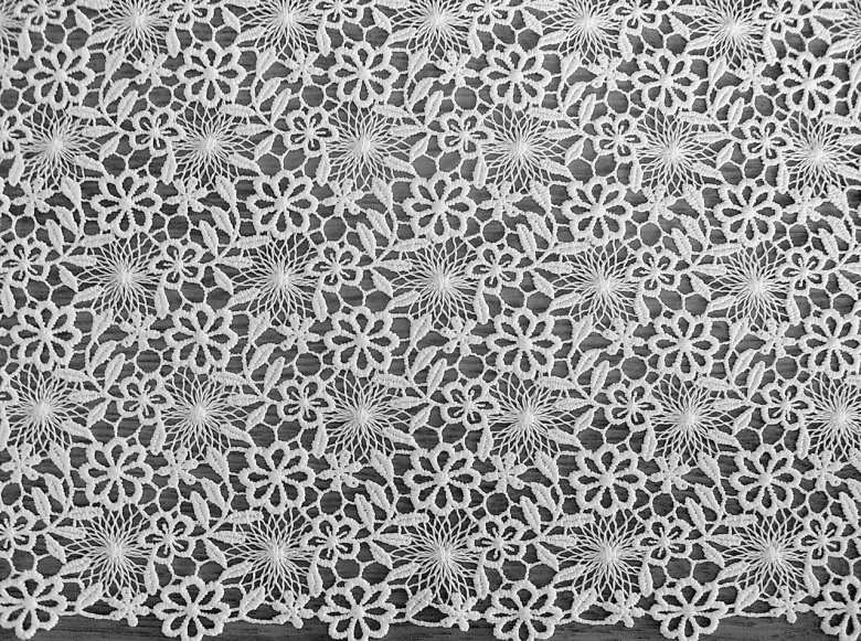 Кружево черно белое