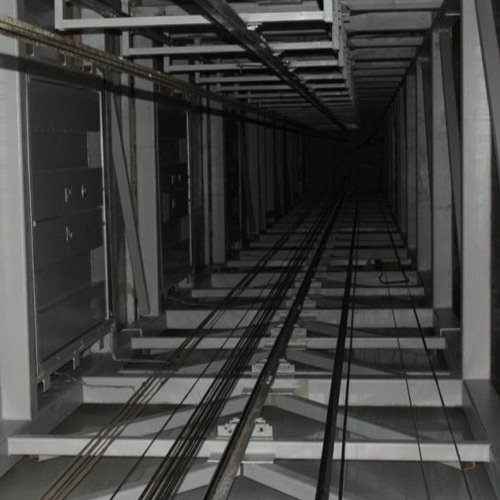 Лифтовая шахта