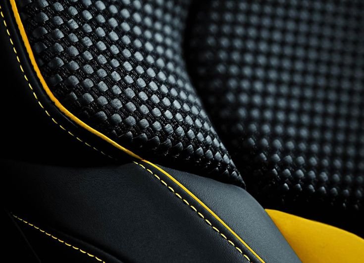 Салон автомобиля кожа