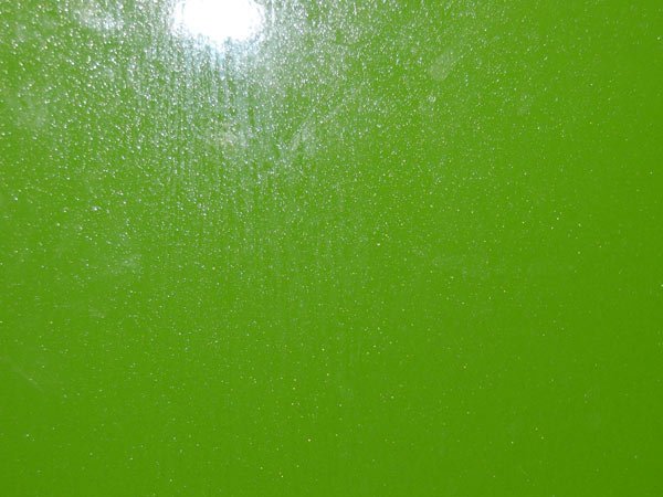 Зеленый пластик