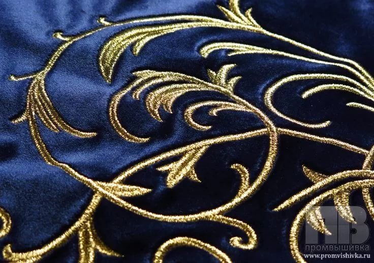 Вышивка золотыми нитями
