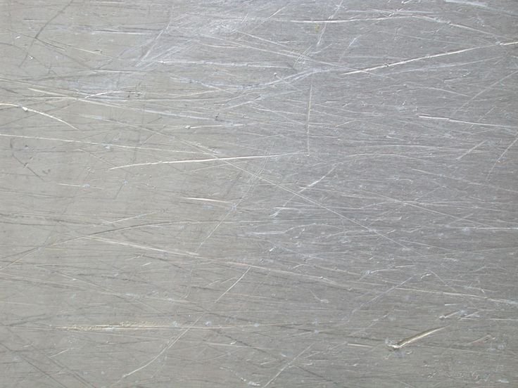 Царапины на металле