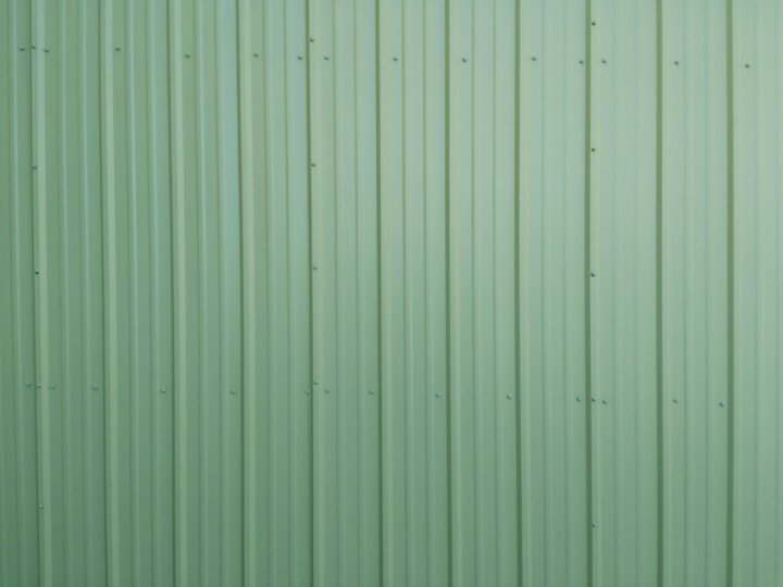 Бесшовная текстура металлопрофиль зеленый