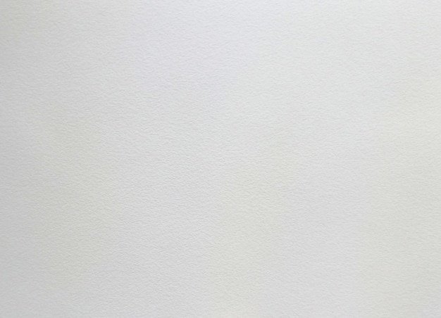 Белый пластик