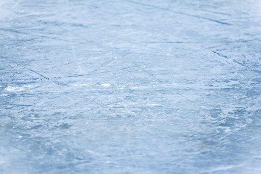 Царапины на льду