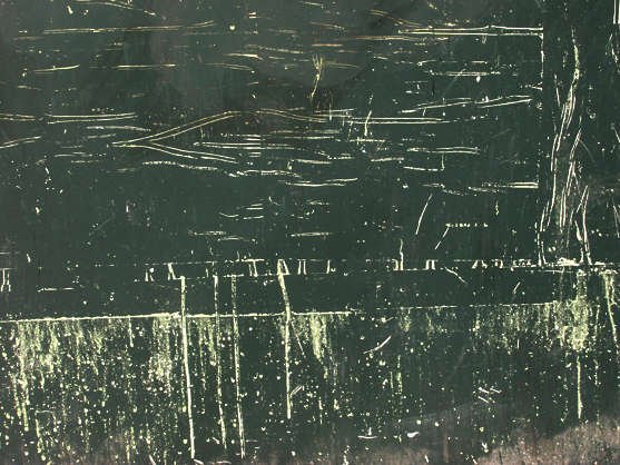 Потертости на металле