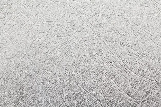 Серебристая кожа