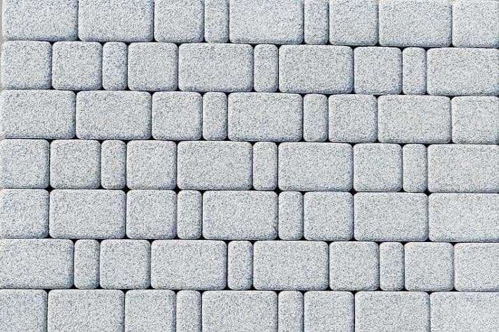 Плитка тротуарная крупноформатная Мегаполис 600х300х80 мм серая Цемсис