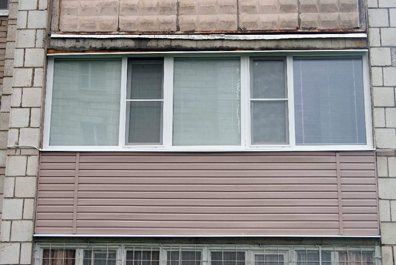 Обшивка балкона снаружи