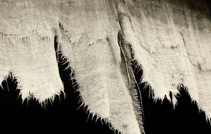 Рваная мешковина