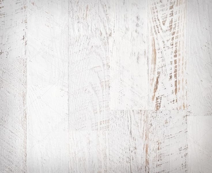 Белое крашеное дерево